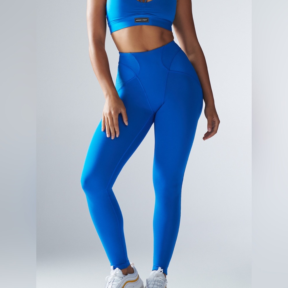 Savage X Fenty Curve Alert High-Waist Rib Legging